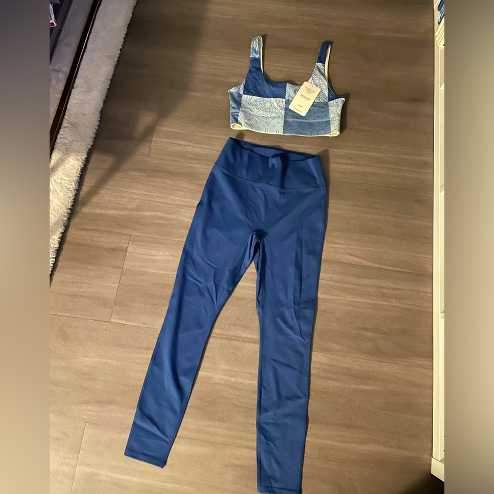 Fabletics work out combo